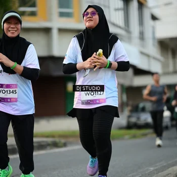Runner Photo 7911631