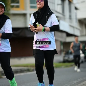 Runner Photo 7911636