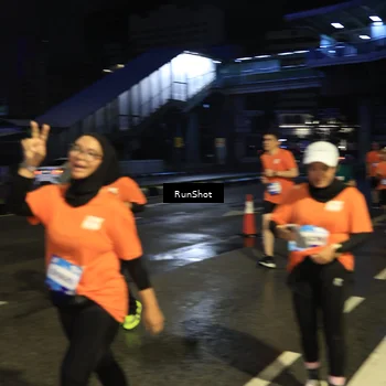 Runner Photo 7911637
