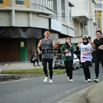 Runner Photo 7911641