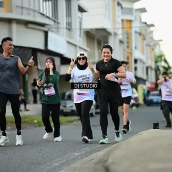 Runner Photo 7911646
