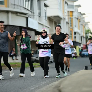 Runner Photo 7911658