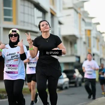 Runner Photo 7911667