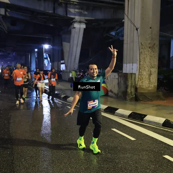 Runner Photo 7911675