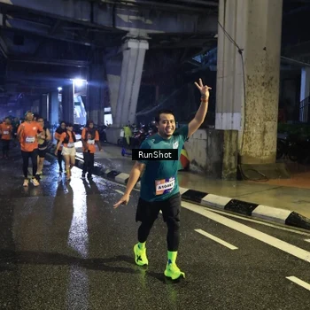 Runner Photo 7911677