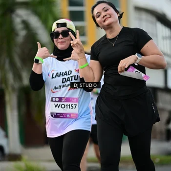 Runner Photo 7911690