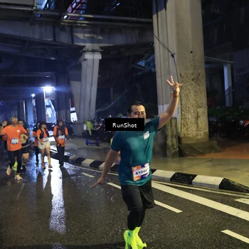 Runner Photo 7911691