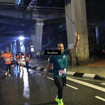 Runner Photo 7911693