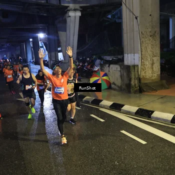 Runner Photo 7911722