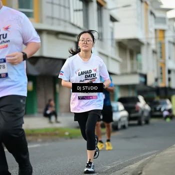 Runner Photo 7911726