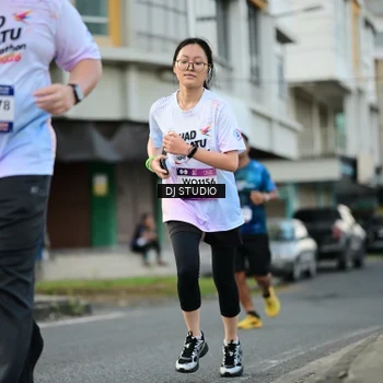 Runner Photo 7911730