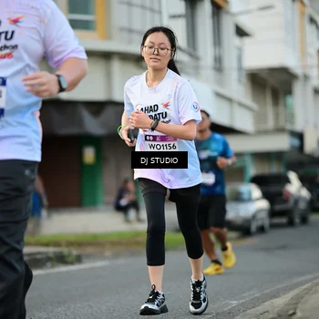 Runner Photo 7911731