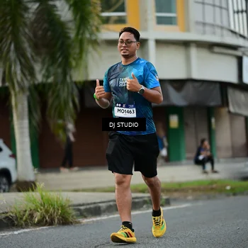 Runner Photo 7911743
