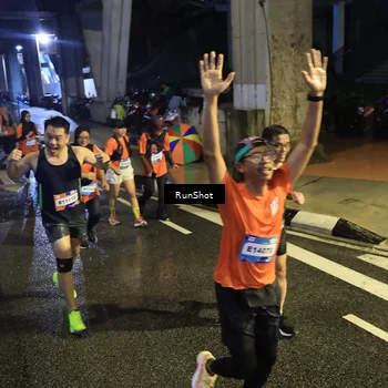 Runner Photo 7911761