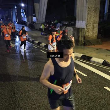 Runner Photo 7911802