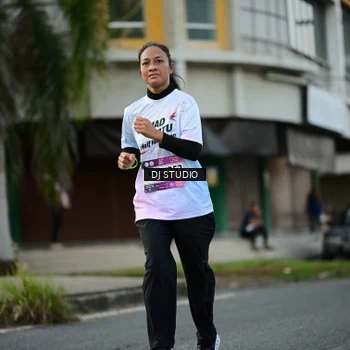 Runner Photo 7911805