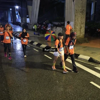 Runner Photo 7911816