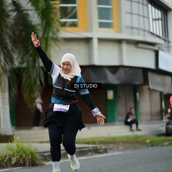 Runner Photo 7911839