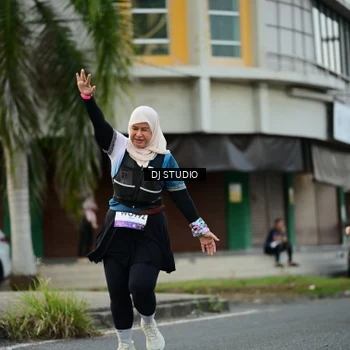 Runner Photo 7911843