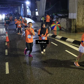 Runner Photo 7911844