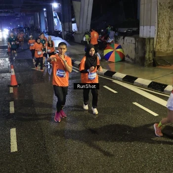 Runner Photo 7911846