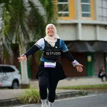 Runner Photo 7911847
