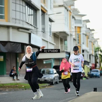 Runner Photo 7911848