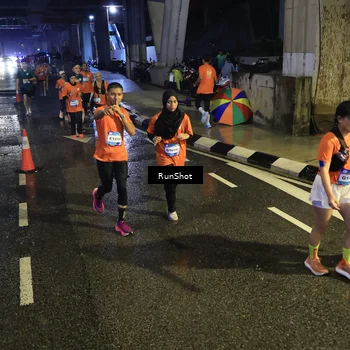 Runner Photo 7911849