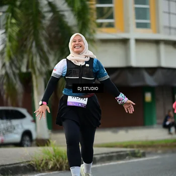 Runner Photo 7911851