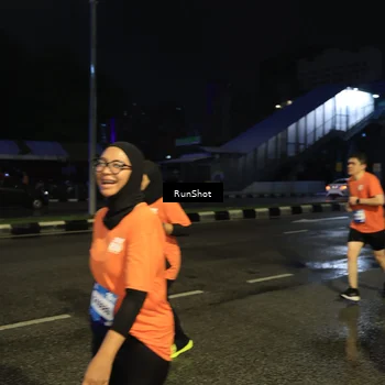 Runner Photo 7911852
