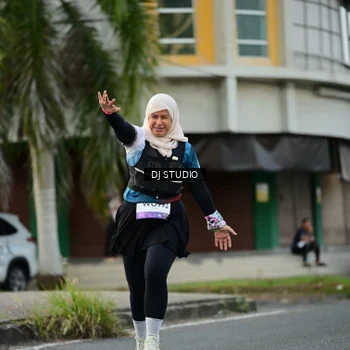 Runner Photo 7911865