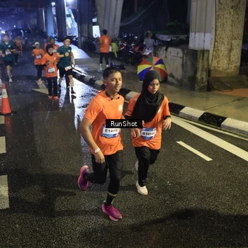 Runner Photo 7911868