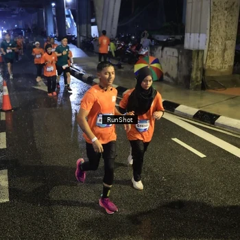 Runner Photo 7911869