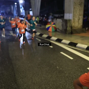 Runner Photo 7911896