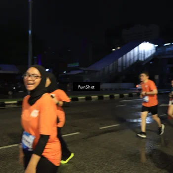 Runner Photo 7911902