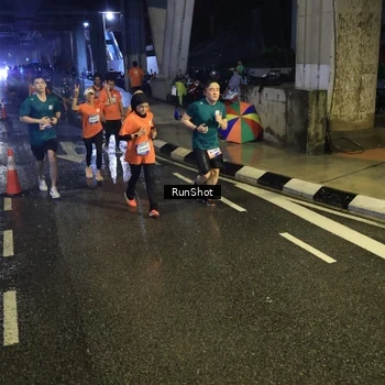Runner Photo 7911917