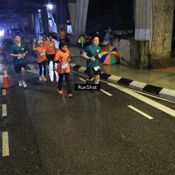 Runner Photo 7911922
