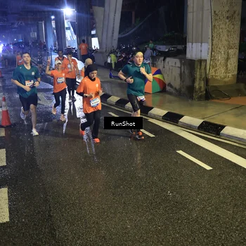 Runner Photo 7911925