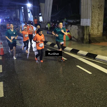 Runner Photo 7911928