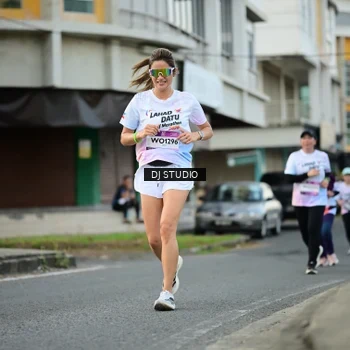 Runner Photo 7911932