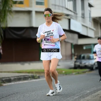 Runner Photo 7911943