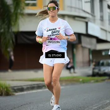 Runner Photo 7911947