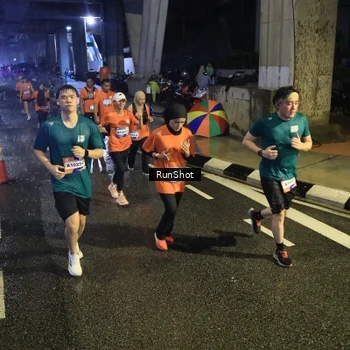 Runner Photo 7911954