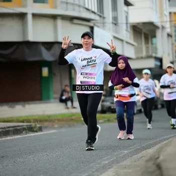 Runner Photo 7911964