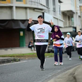 Runner Photo 7911972