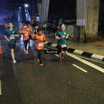 Runner Photo 7911981