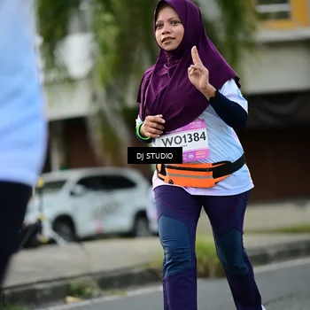 Runner Photo 7912012