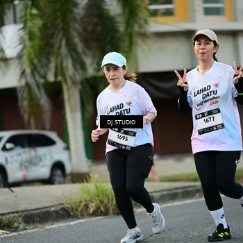 Runner Photo 7912027