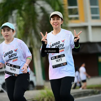 Runner Photo 7912035