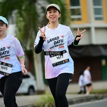 Runner Photo 7912044